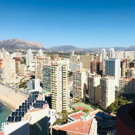 Don Miguel Ii 베니돔